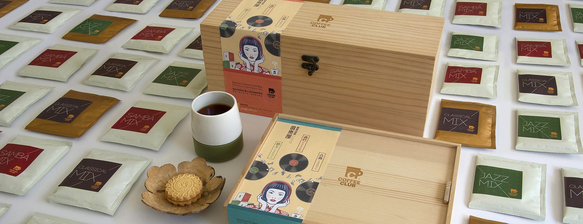 COFFEE CLUB